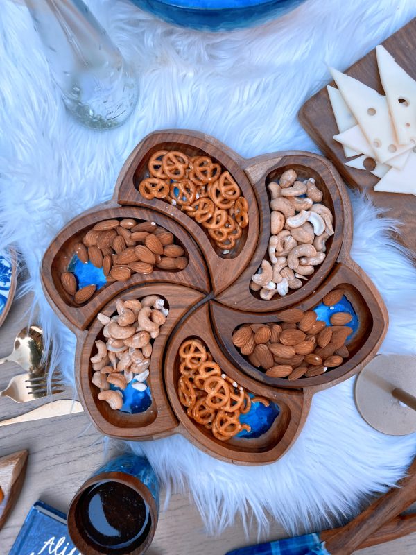Spiral Nuts Tray