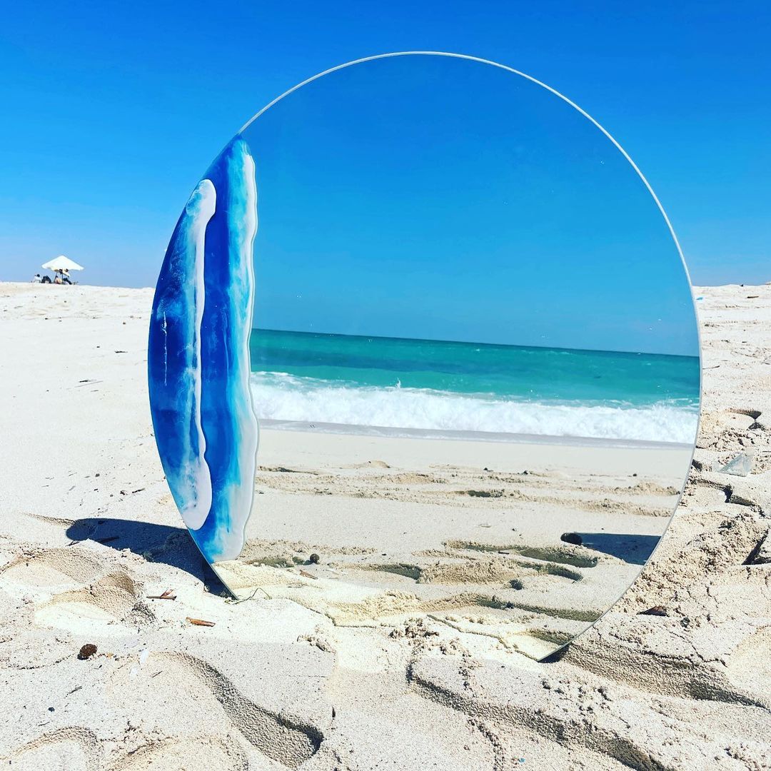 Round Mirror